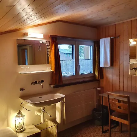 Restaurant Bergheim 호텔 *